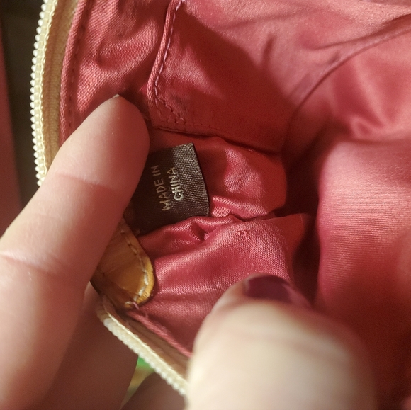 COACH Signature C Pink and White Wristlet Clutch. - Picture 6 of 12